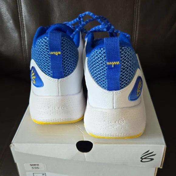 Under Armour Blue and Yellow Men's Sneakers - Picture 4 of 11
